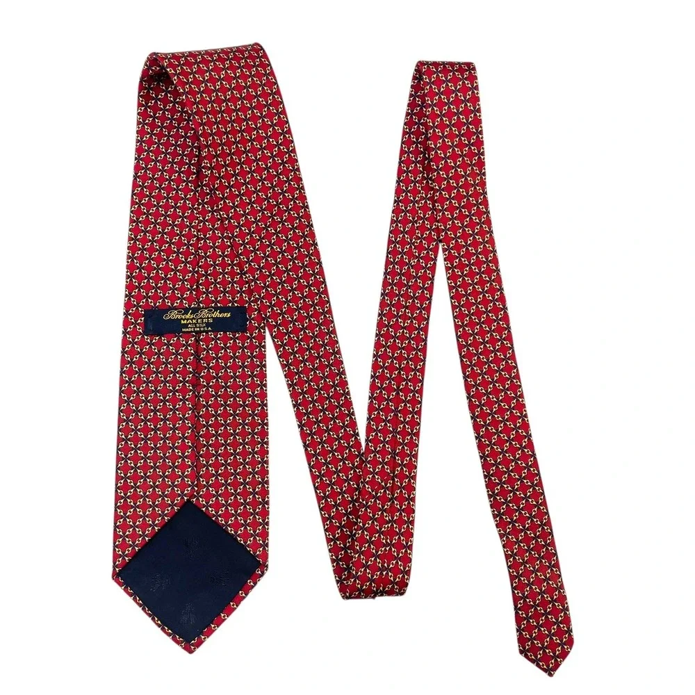 VTG Brooks Brothers Makers Silk Tie Geometric Mini Pattern Chains Red Preppy USA
